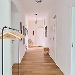 Sali-homes Boarding Haus Monteur-wohnungen Balkon Vollkueche Autobahnaehe Апартаменты *