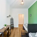 Sali-homes Boarding Haus Monteur-wohnungen Balkon Vollkueche Autobahnaehe