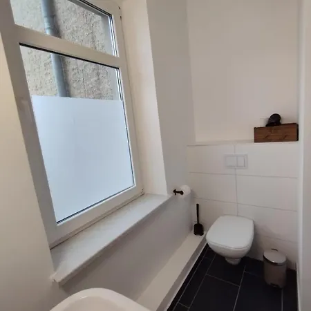 Sali-homes Boarding Haus Monteur-wohnungen Balkon Vollkueche Autobahnaehe *