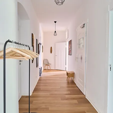 Sali-homes Boarding Haus Monteur-wohnungen Balkon Vollkueche Autobahnaehe شقة *