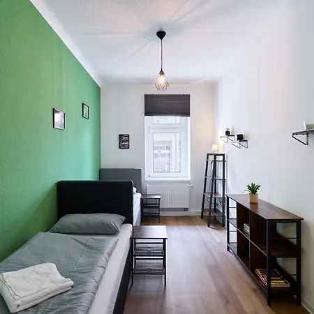 Sali-homes Boarding Haus Monteur-wohnungen Balkon Vollkueche Autobahnaehe Appartement