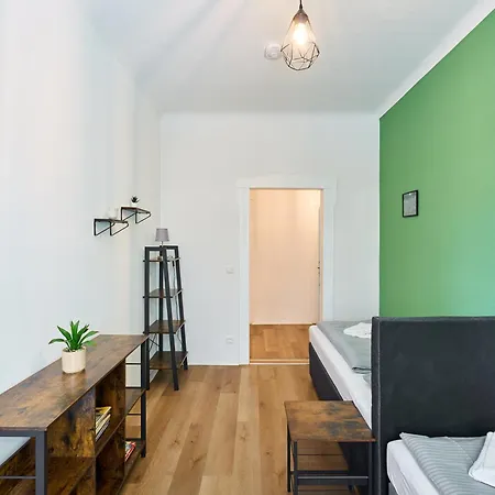 Sali-homes Boarding Haus Monteur-wohnungen Balkon Vollkueche Autobahnaehe